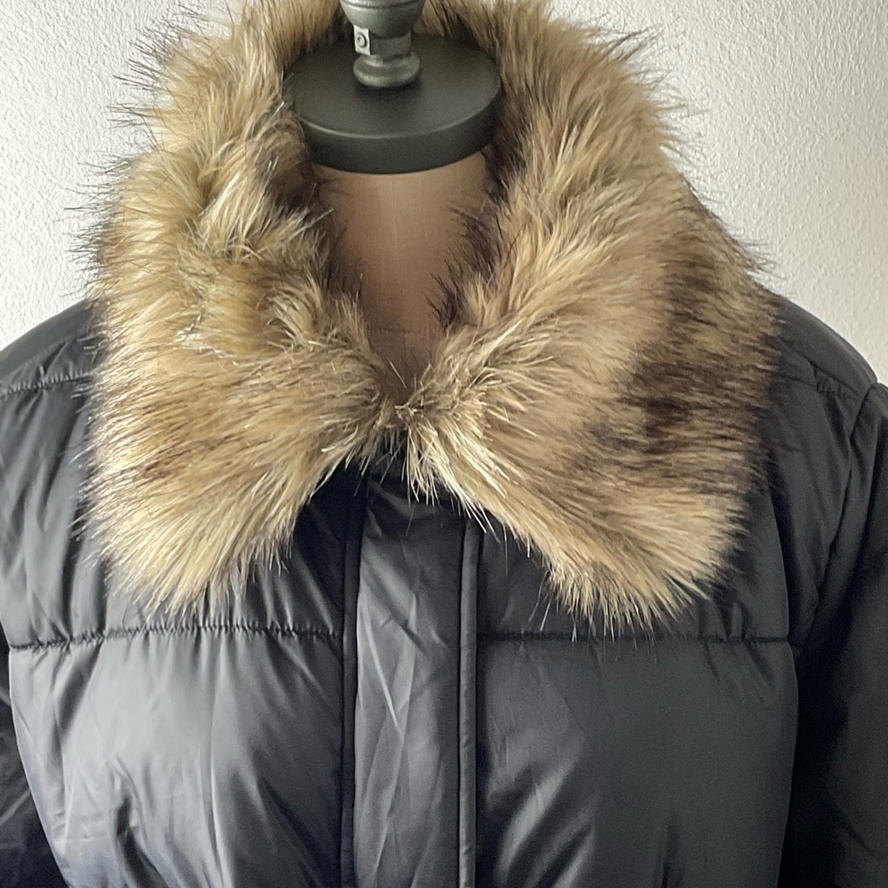 Ann Tayloror New Black Puffer Coat. Sz M - Picture 3 of 6